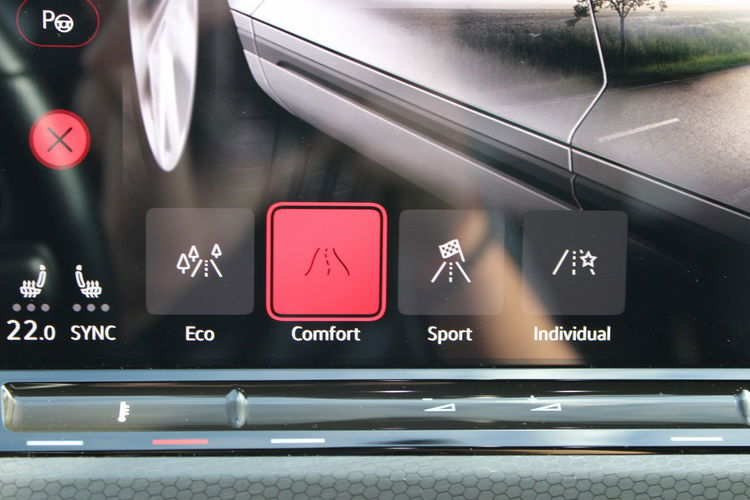 Volkswagen Golf GTI 245 KM zdjęcie 39