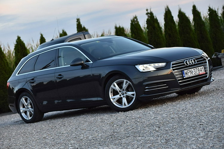 Audi A4 2.0Tdi 150Km Navi Led Virtual cokpit Skóra Gwarancja zdjęcie 19