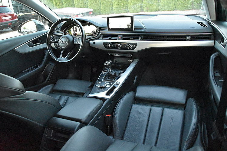 Audi A4 2.0Tdi 150Km Navi Led Virtual cokpit Skóra Gwarancja zdjęcie 6