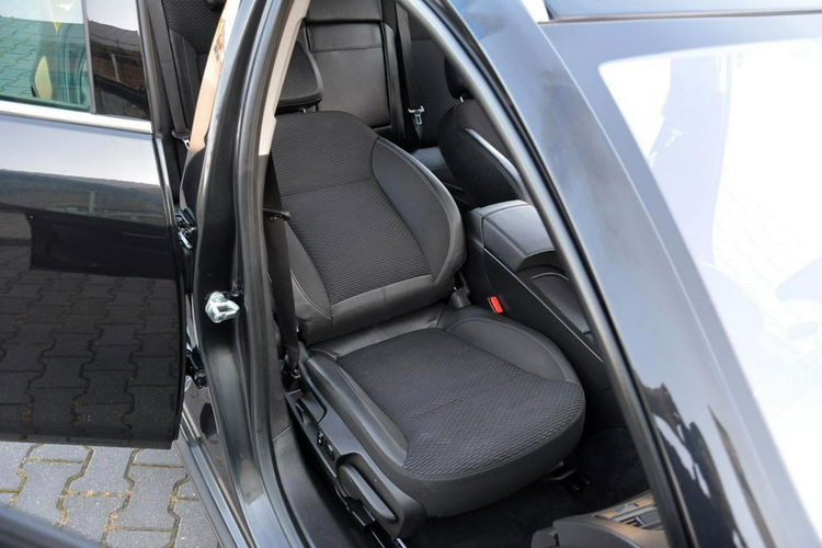 Opel Insignia 1.6T(170KM) Bi-xenon Navi Parktr. Kamera BLIS Virtual El.klapa Alu18 zdjęcie 22