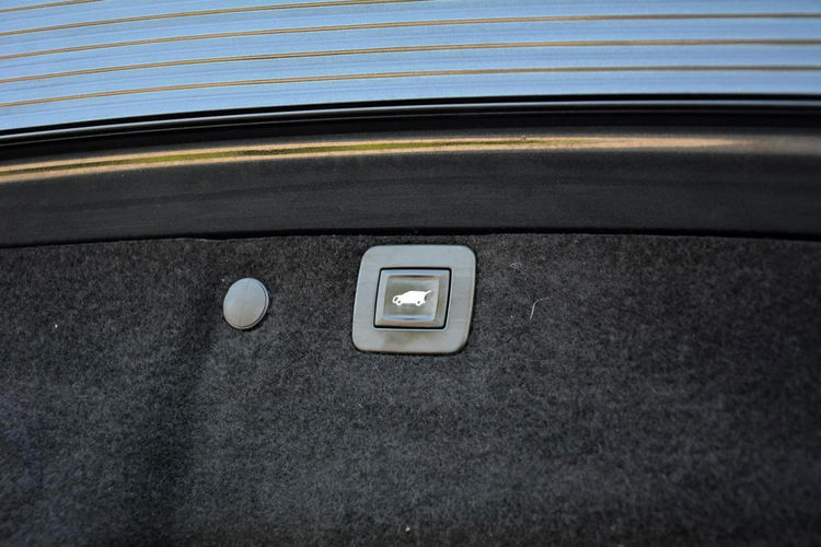 Opel Insignia 1.6T(170KM) Bi-xenon Navi Parktr. Kamera BLIS Virtual El.klapa Alu18 zdjęcie 34