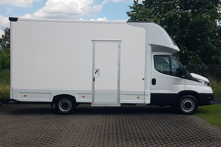 Iveco Daily KONTENER NISKOPODŁOGOWY 4.43x2.23x2.42 SKLEP BAR FOODTRUCK KAMPER AC zdjęcie 12