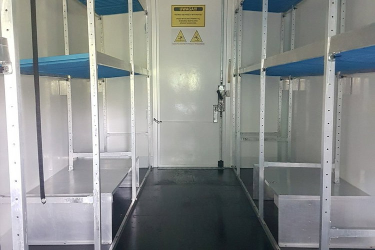 Iveco Daily KONTENER NISKOPODŁOGOWY 4.43x2.23x2.42 SKLEP BAR FOODTRUCK KAMPER AC zdjęcie 36