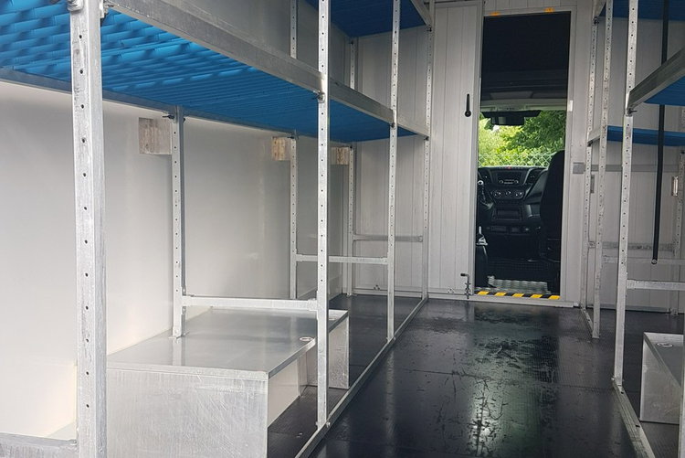 Iveco Daily KONTENER NISKOPODŁOGOWY 4.43x2.23x2.42 SKLEP BAR FOODTRUCK KAMPER AC zdjęcie 22