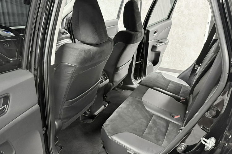 Honda CR-V 2.0i-VTEC 155KM Executive 4WD Navi Bi-Xenon Kamera Hak zdjęcie 43