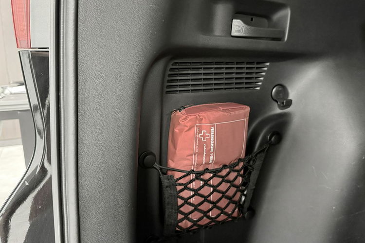 Honda CR-V 2.0i-VTEC 155KM Executive 4WD Navi Bi-Xenon Kamera Hak zdjęcie 51