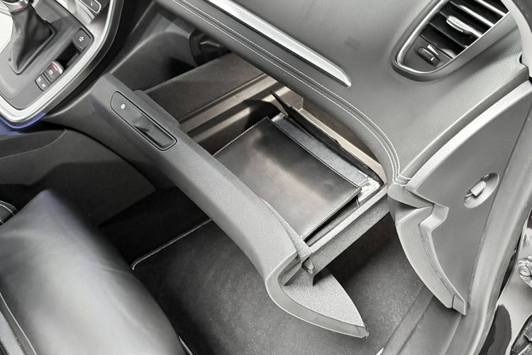 Renault Grand Scenic 1.6 DCi 160KM Initiale Paris BOSE Head-Up LED 7-osób KeyLess AUTOMAT zdjęcie 30