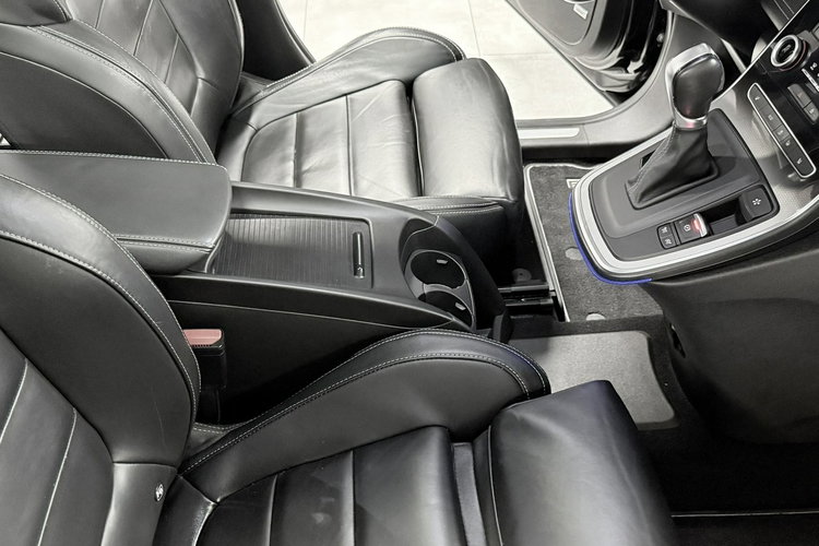 Renault Grand Scenic 1.6 DCi 160KM Initiale Paris BOSE Head-Up LED 7-osób KeyLess AUTOMAT zdjęcie 31