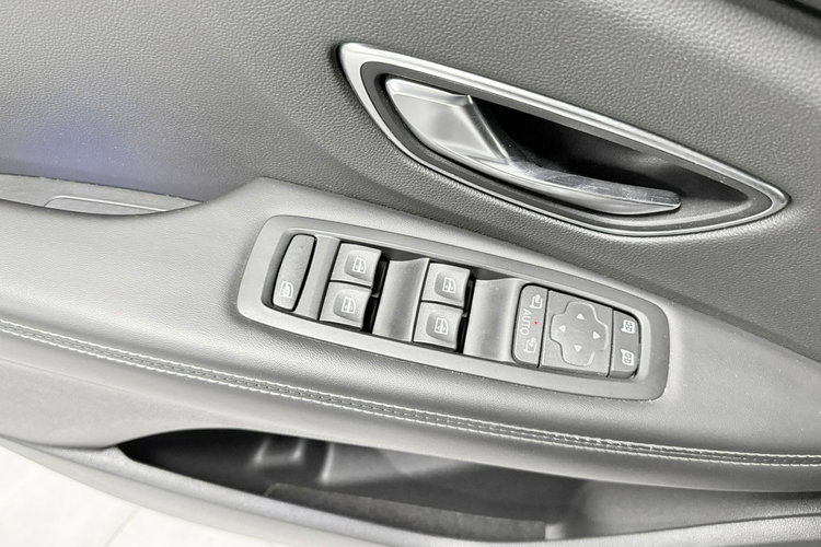 Renault Grand Scenic 1.6 DCi 160KM Initiale Paris BOSE Head-Up LED 7-osób KeyLess AUTOMAT zdjęcie 46