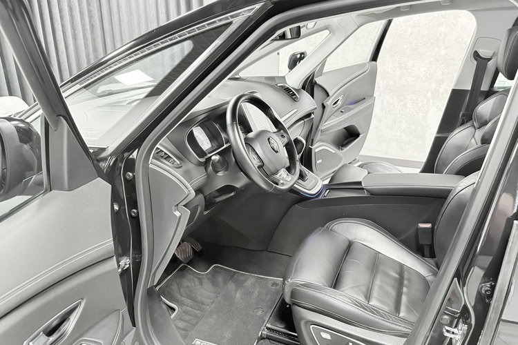 Renault Grand Scenic 1.6 DCi 160KM Initiale Paris BOSE Head-Up LED 7-osób KeyLess AUTOMAT zdjęcie 47