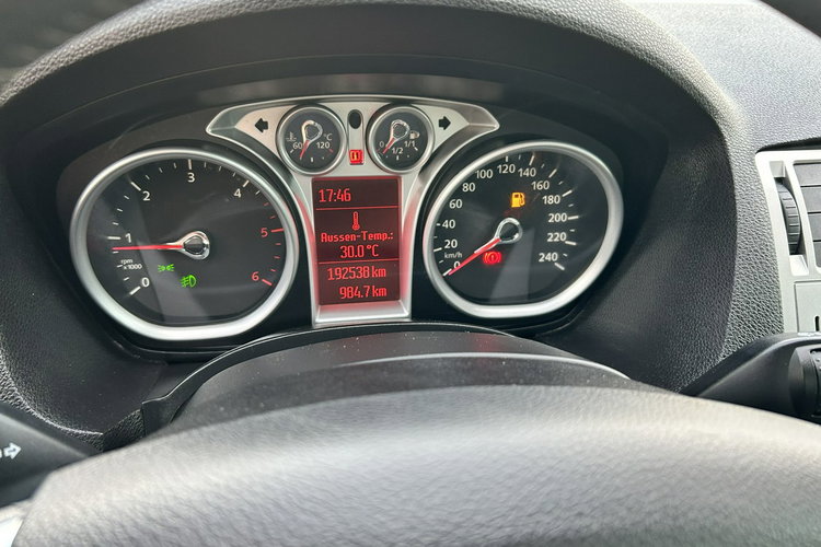 Ford Kuga TITANIUM 4x4 zdjęcie 20