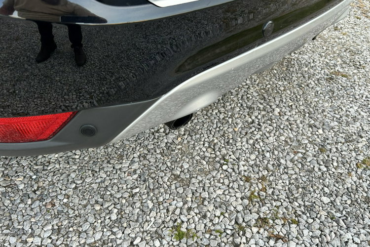 Ford Kuga TITANIUM 4x4 zdjęcie 31