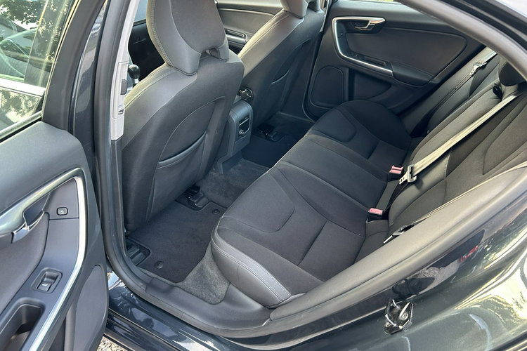 Volvo S60 zdjęcie 11