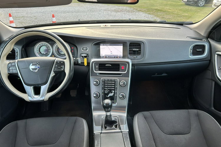 Volvo S60 zdjęcie 12