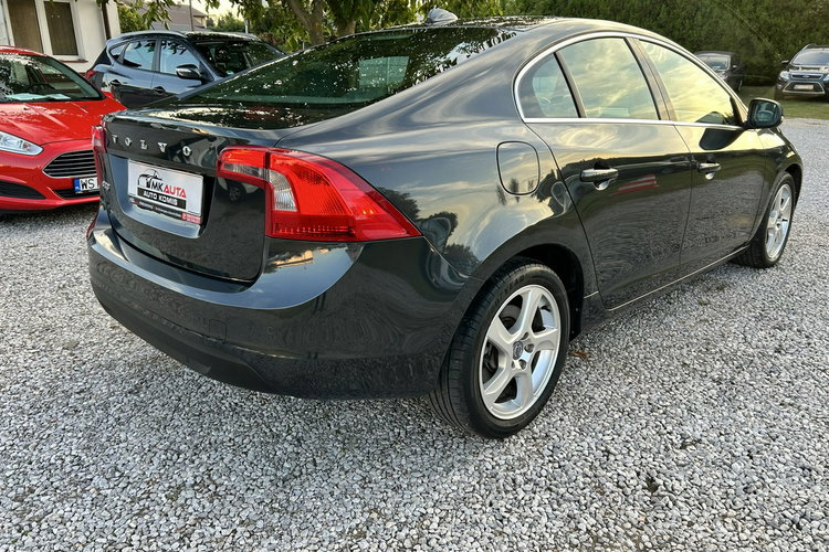 Volvo S60 zdjęcie 5
