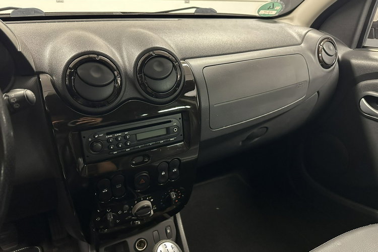 Duster Dacia Duster 1.6 Benz Alu Klima REJ PL Gwarancja zdjęcie 11