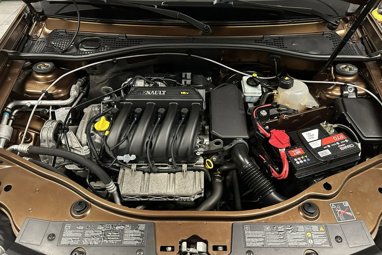 Duster Dacia Duster 1.6 Benz Alu Klima REJ PL Gwarancja zdjęcie 15