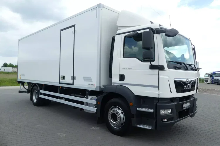 MAN TGM 15.290 / CHŁODNIA + WINDA / EURO 6 / IDEALNY STAN / zdjęcie 12