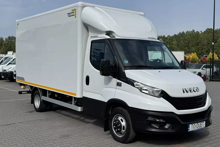 Iveco Daily 35C16 V zdjęcie 10