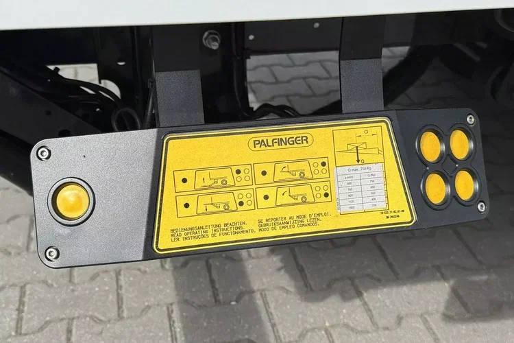 Iveco Daily 35C16 V zdjęcie 13