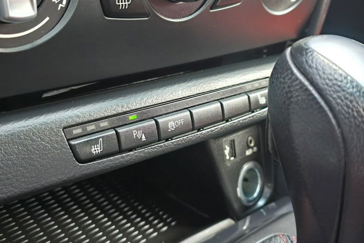 BMW X1 sDrive18i / 2.0 benzyna 150KM / Bezwypadkowa / Mały przebieg zdjęcie 18