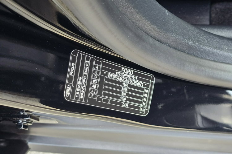 Ford Focus 1.5 EcoBlue 120KM / I-właściciel / zdjęcie 12