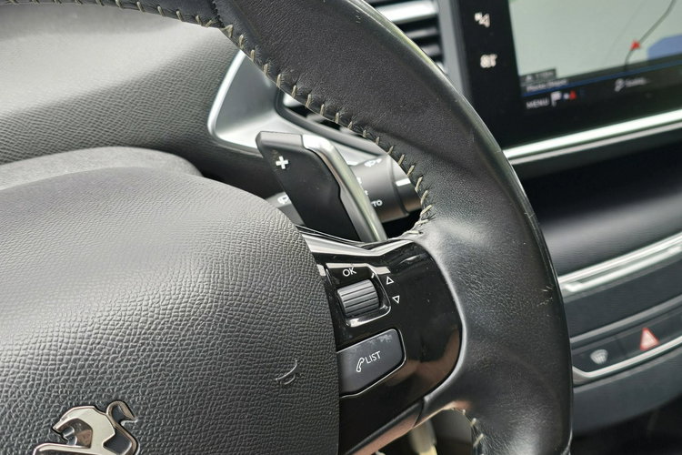 Peugeot 308 1.5 BlueHDi 130KM Nawigacja / I-właściciel / zdjęcie 13