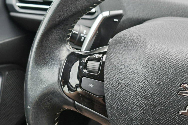 Peugeot 308 1.5 BlueHDi 130KM Nawigacja / I-właściciel / zdjęcie 14