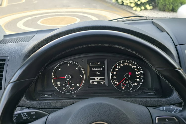 Volkswagen Multivan 2.0 TDi 180 KM / Zadbany zdjęcie 19