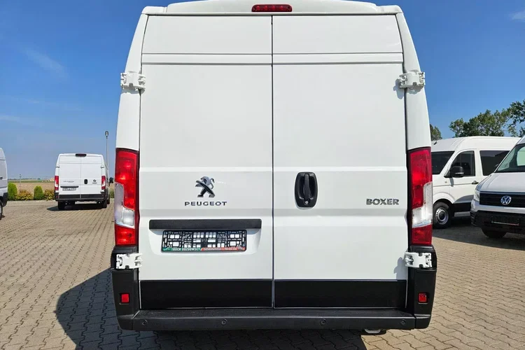 Peugeot boxer L2H2 55999zł NETTO 2.2 HDi/140KM zdjęcie 10