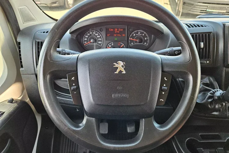 Peugeot boxer L2H2 55999zł NETTO 2.2 HDi/140KM zdjęcie 20