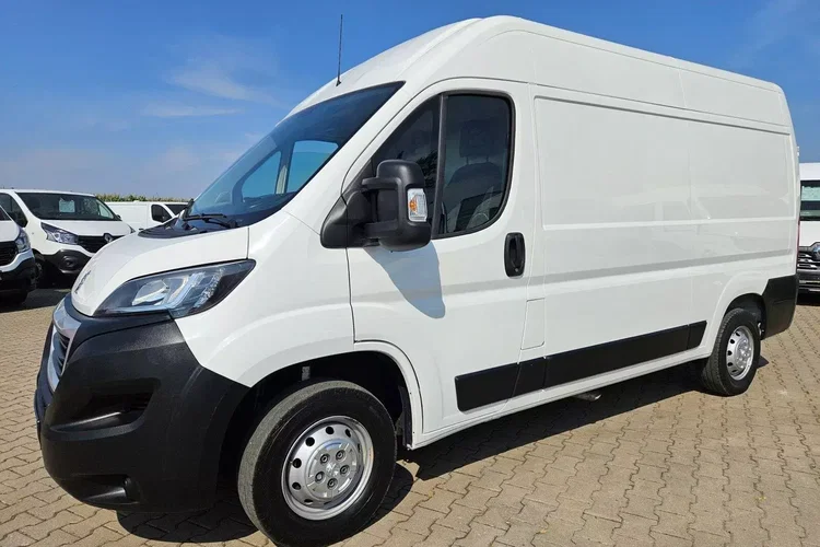 Peugeot boxer L2H2 55999zł NETTO 2.2 HDi/140KM zdjęcie 5