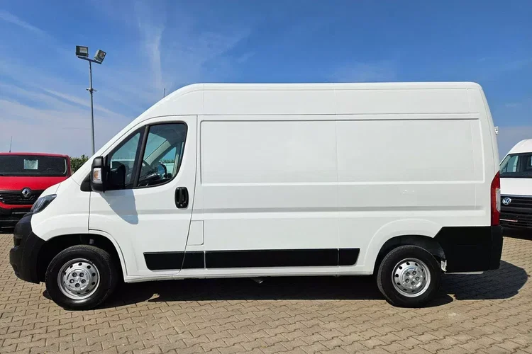Peugeot boxer L2H2 55999zł NETTO 2.2 HDi/140KM zdjęcie 8