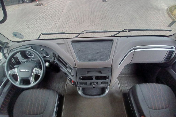 DAF XF 480 FT zdjęcie 9