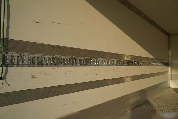 Mercedes ATEGO 1521 / IZOTERMA / KONTENER / WINDA BAR - 1500KG / POLSKA zdjęcie 20