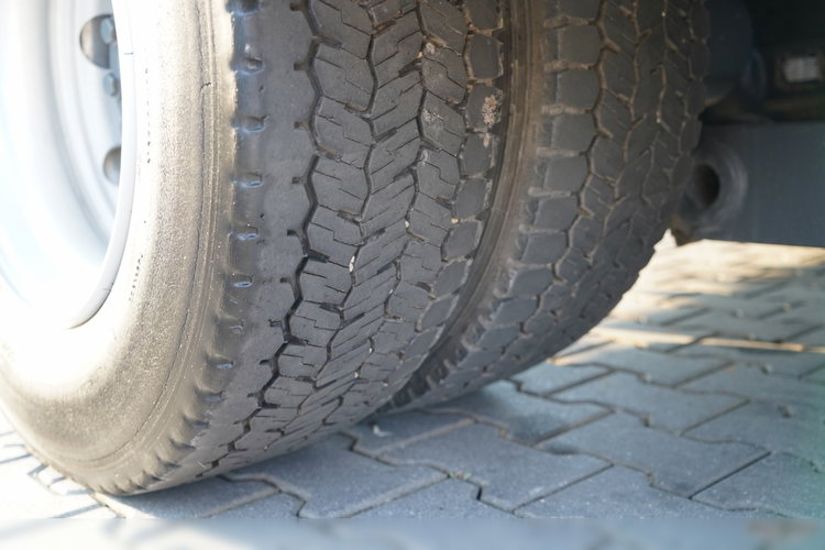 Mercedes ATEGO 1521 / IZOTERMA / KONTENER / WINDA BAR - 1500KG / POLSKA zdjęcie 26