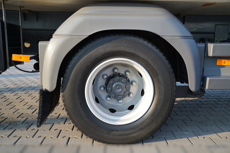 Mercedes ATEGO 1521 / IZOTERMA / KONTENER / WINDA BAR - 1500KG / POLSKA zdjęcie 27