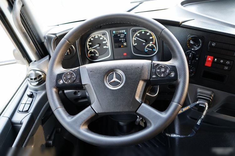 Mercedes ATEGO 1521 / IZOTERMA / KONTENER / WINDA BAR - 1500KG / POLSKA zdjęcie 32