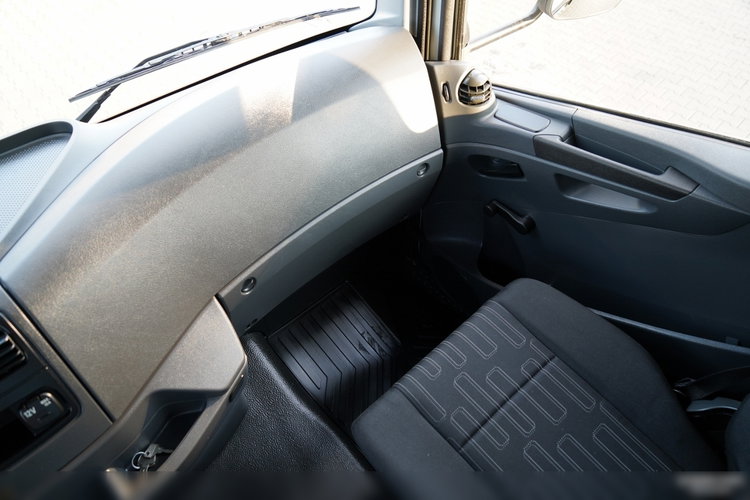 Mercedes ATEGO 1521 / IZOTERMA / KONTENER / WINDA BAR - 1500KG / POLSKA zdjęcie 35