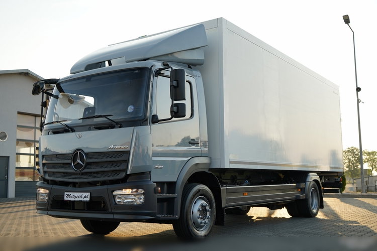 Mercedes ATEGO 1521 / IZOTERMA / KONTENER / WINDA BAR - 1500KG / POLSKA zdjęcie 4