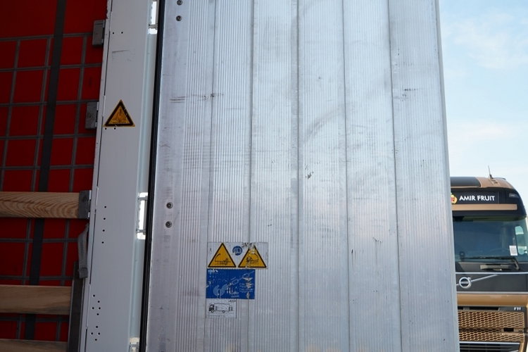 Schmitz / FIRANKA / WINDA ZAŁADOWCZA / 2x OŚ PODNOSZONA / KOSZ NA PALETY / zdjęcie 14