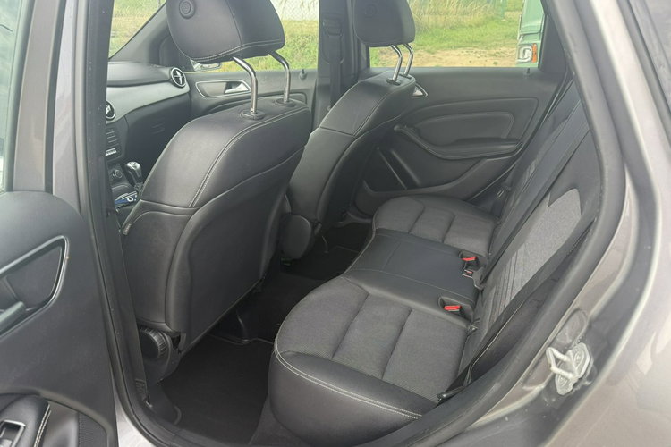 Mercedes B 180 1.5 Diesel | | Gwarancja | Bogate wyposażenie | zdjęcie 8