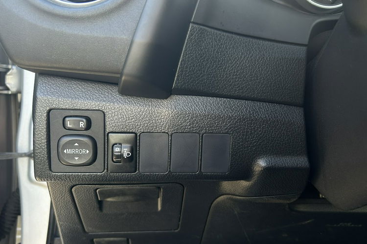 Toyota Auris 1.6 VVT-i Klimatronic automat Serwis ASO Salon PL zdjęcie 13