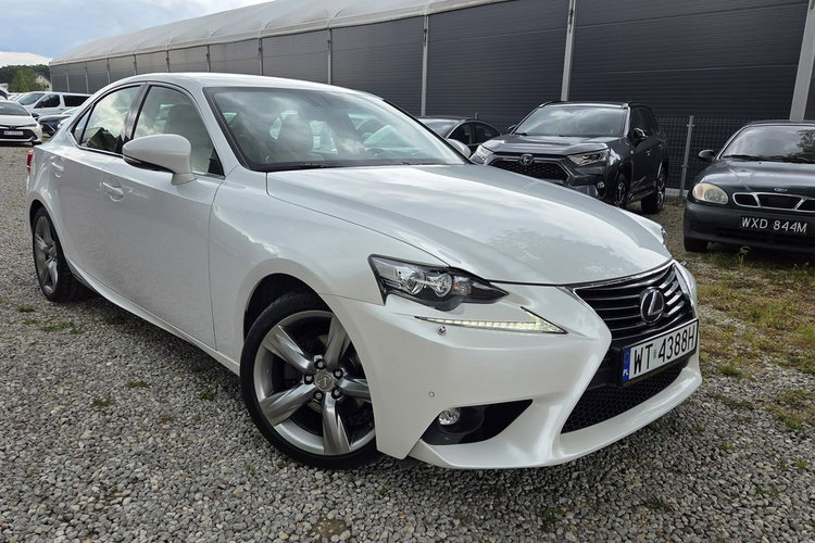 Lexus IS 2.5 Hybrid Hand Free PDC Jasna Skóra Kamera Ast. park Navi Serwis zdjęcie 3