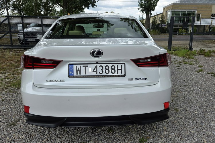 Lexus IS 2.5 Hybrid Hand Free PDC Jasna Skóra Kamera Ast. park Navi Serwis zdjęcie 6