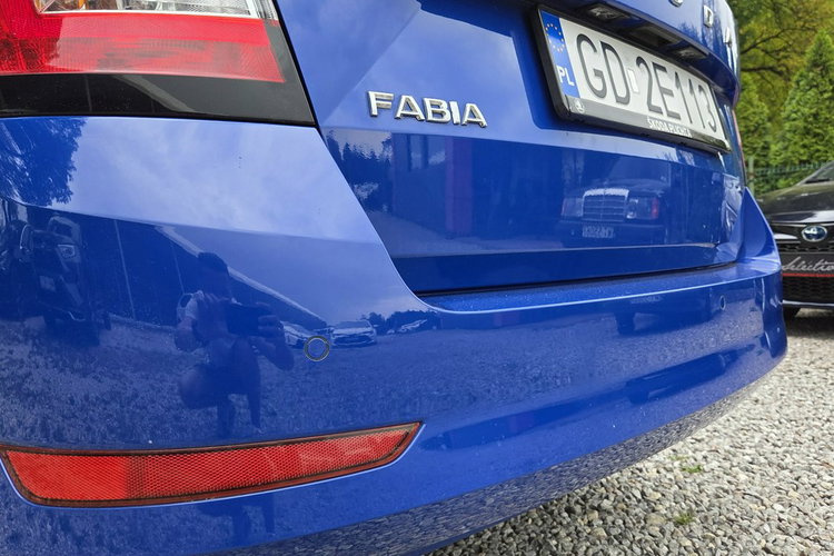 Skoda Fabia 1.0 MPI+LPG Salon Polska FV 23% Bezwypadkowy Bardzo ładny Stan zdjęcie 8