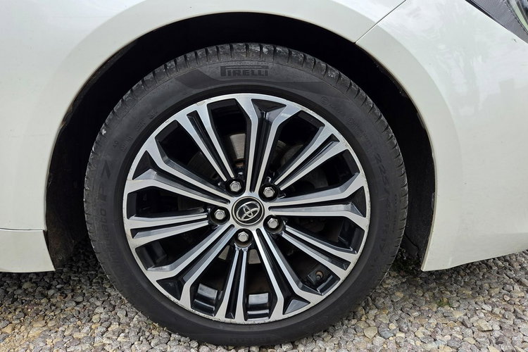 Toyota Corolla 2.0HSD 184KM Full Led El. klapa Hand free Grzane fotele zdjęcie 16