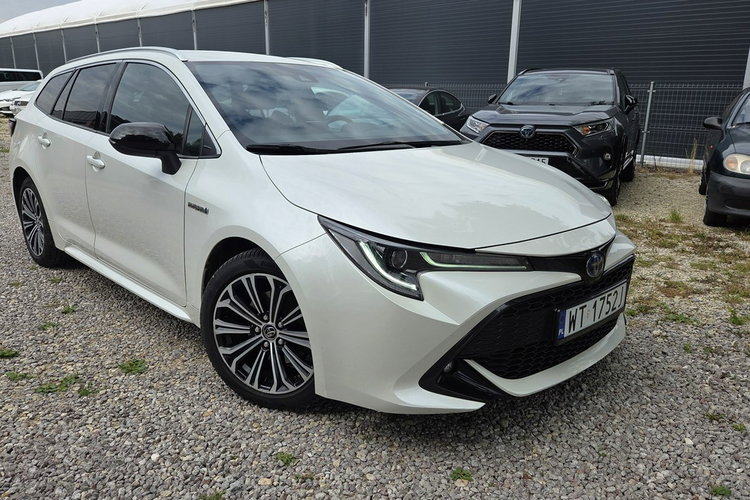 Toyota Corolla 2.0HSD 184KM Full Led El. klapa Hand free Grzane fotele zdjęcie 2