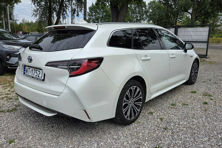 Toyota Corolla 2.0HSD 184KM Full Led El. klapa Hand free Grzane fotele zdjęcie 4