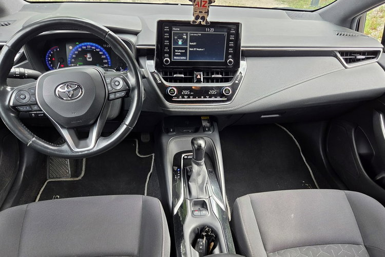 Toyota Corolla 2.0HSD 184KM Full Led El. klapa Hand free Grzane fotele zdjęcie 8